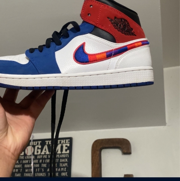 Jordan 1 - Picture 3 of 3